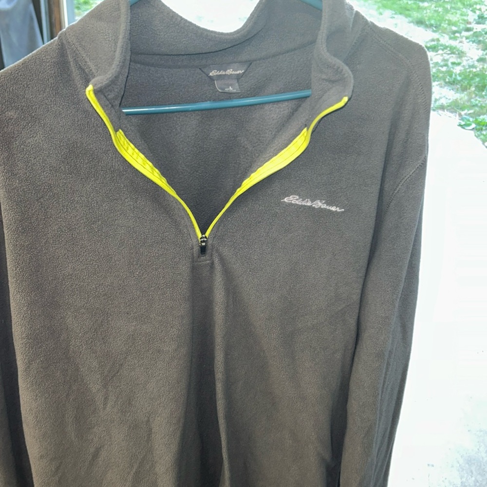 Eddie Bauer Quarter Zip Up